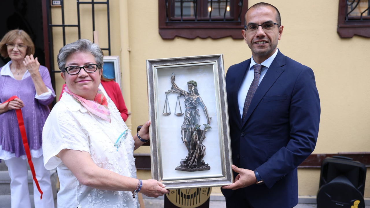 Kursiyerlerin Kağıt Rölyef Çalışmaları Büyük Beğeni Topladı (1)