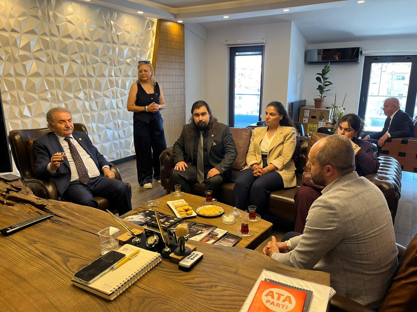 Namık Kemal Zeybek Eskişehir Durum’u Ziyaret Etti (4)