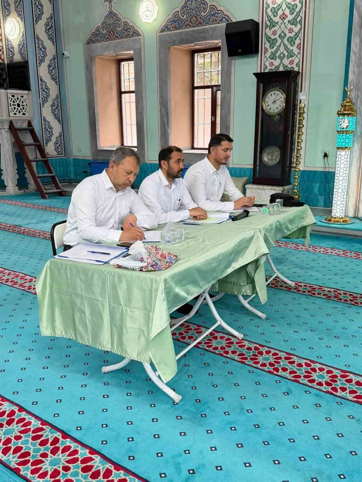 Odunpazarı'nda Ezanı Güzel Okuma Yarışmasında Birinciler Belli Oldu (2)