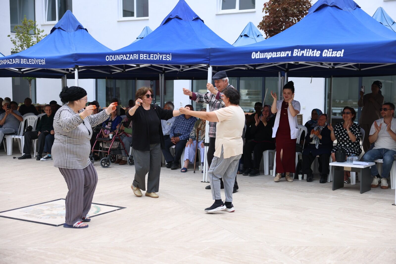 Odunpazarı’nda Koca Çınarlar Aynı Sofrada Buluştu (1)
