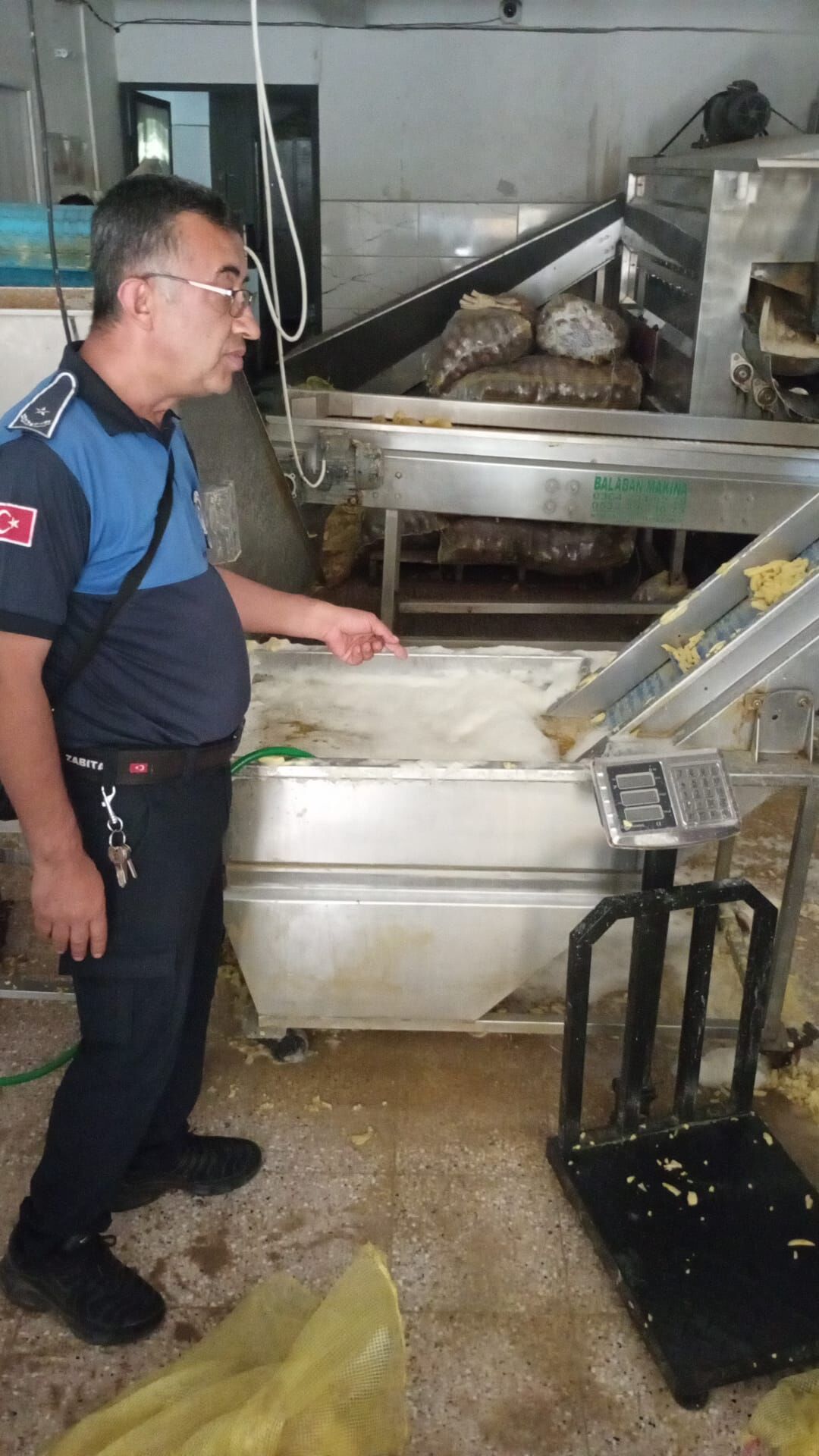 Odunpazarı’nda Ruhsatsız Gıda İşletmesi Mühürlendi (2)