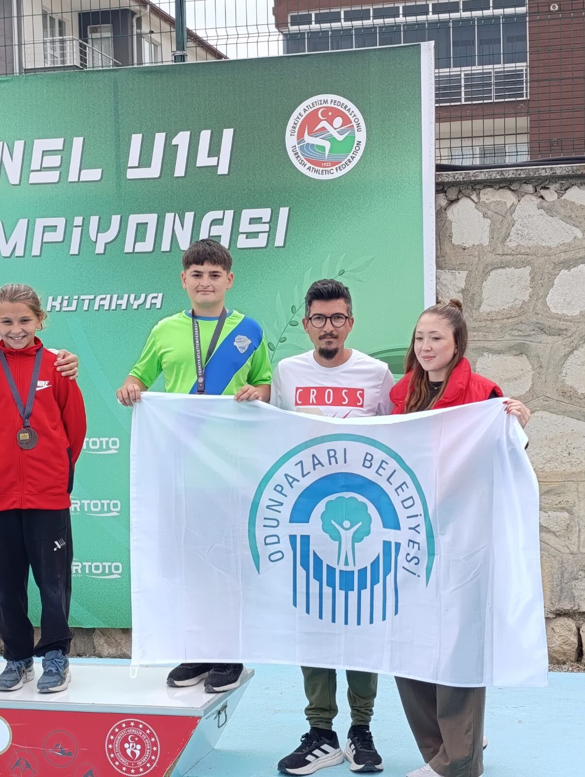Odunpazarıspor U14 Atletizmde 11 Madalya Kazandı (1)