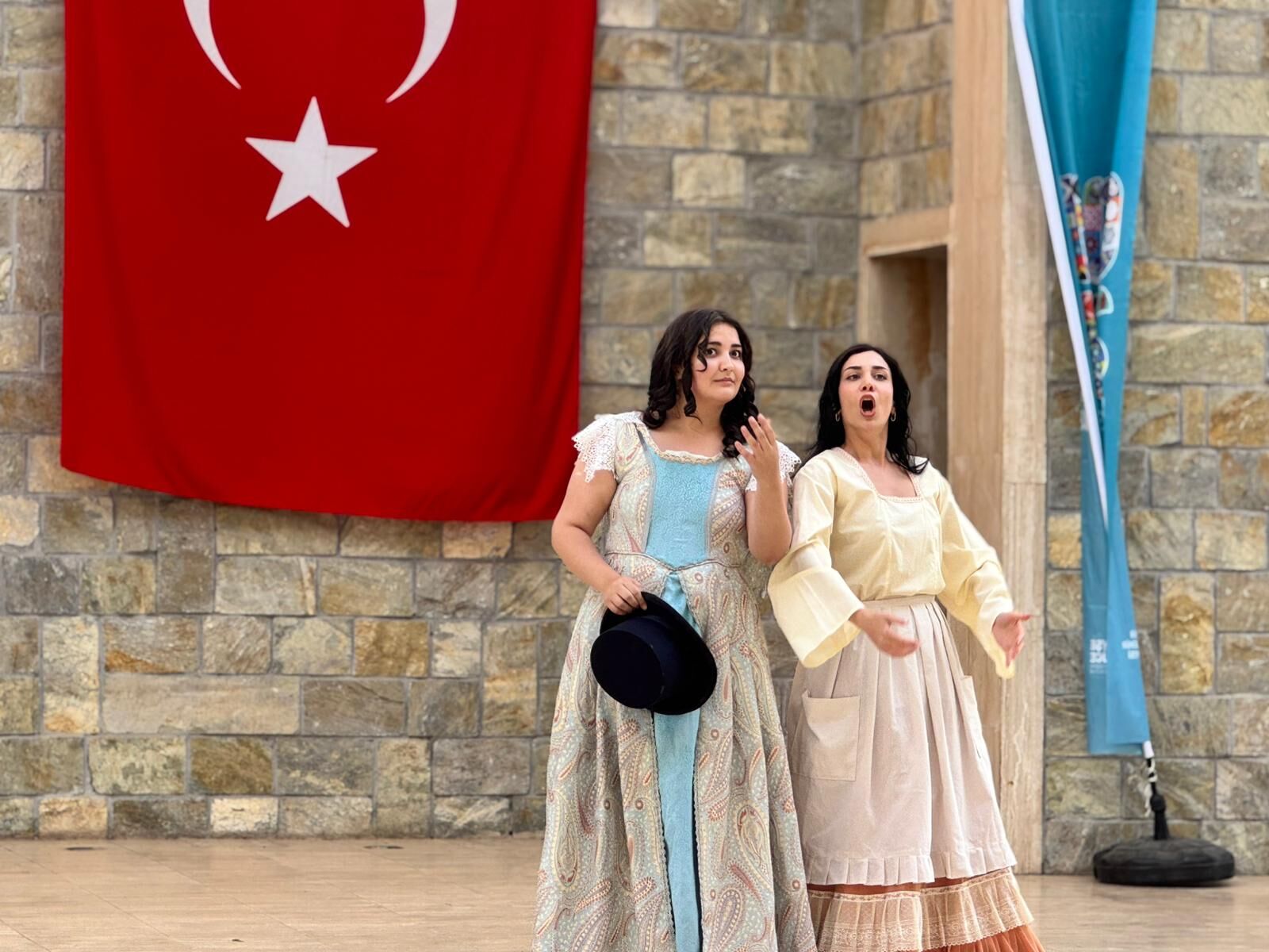 Sazova’da “Şatoda Müzik” Etkinliği Yoğun İlgi Gördü (4)