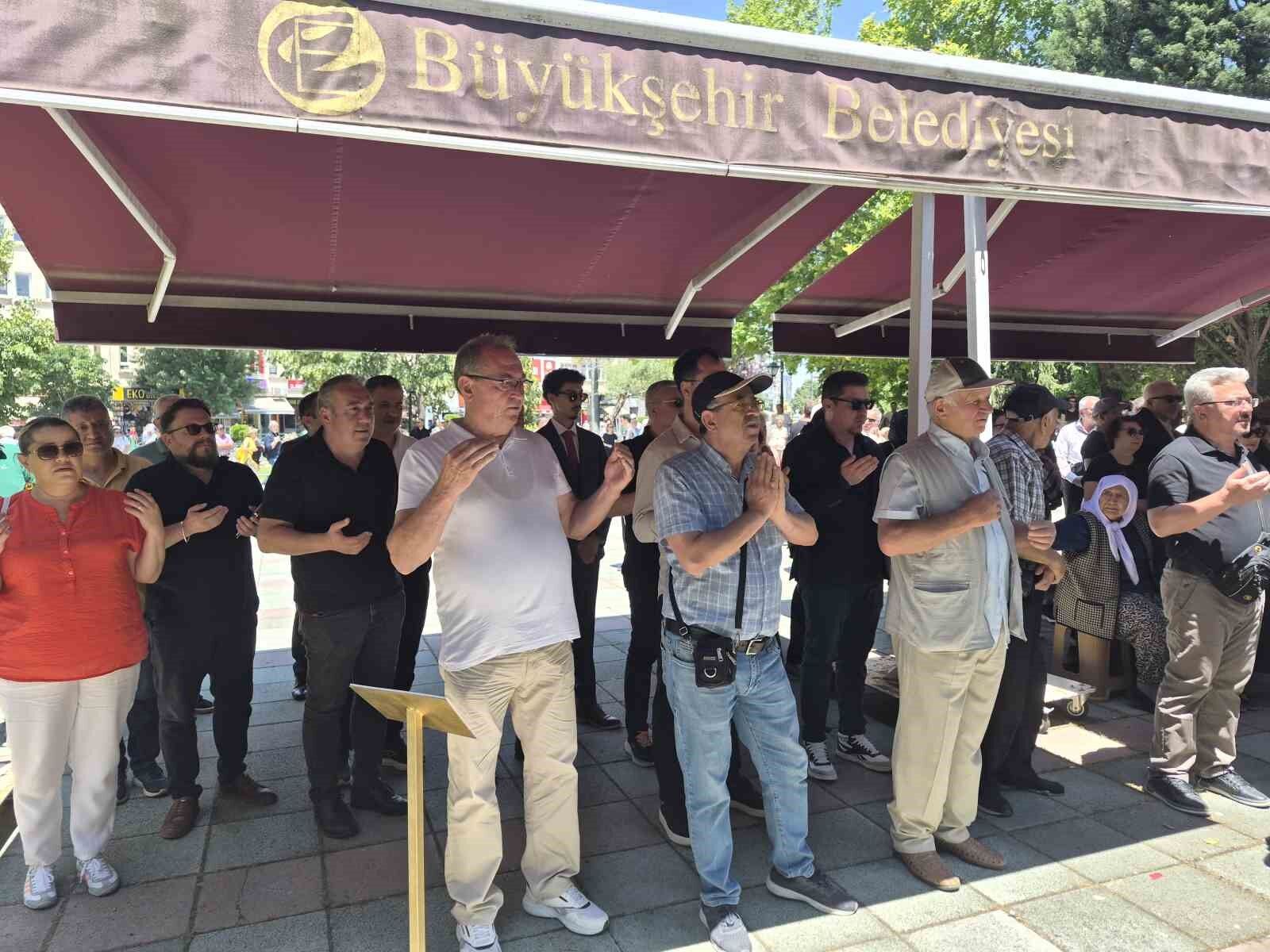 Tsk’nın Emekli Komutanı Dualarla Son Yolculuğuna Uğurlandı (2)