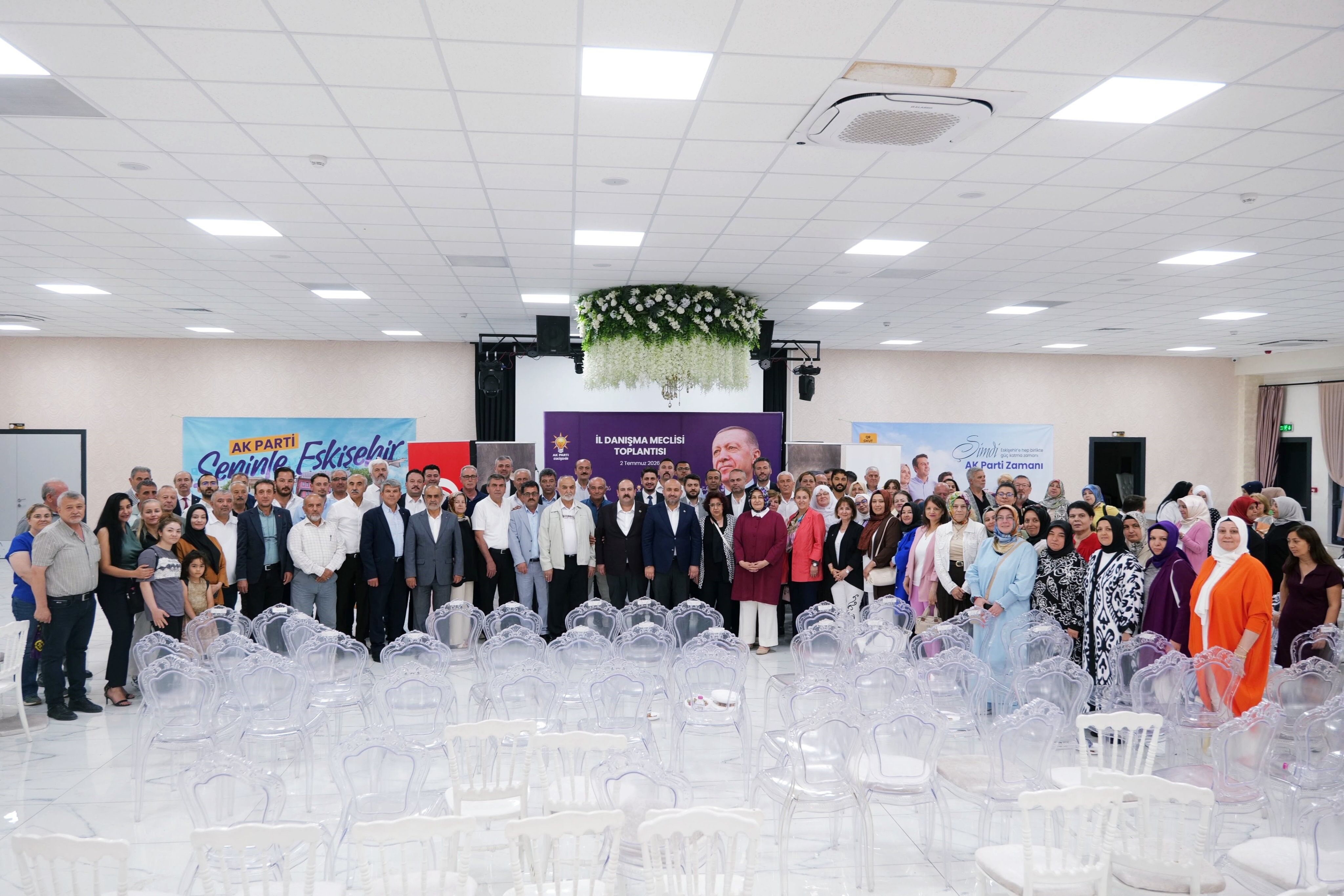 Akp Toplantı 4