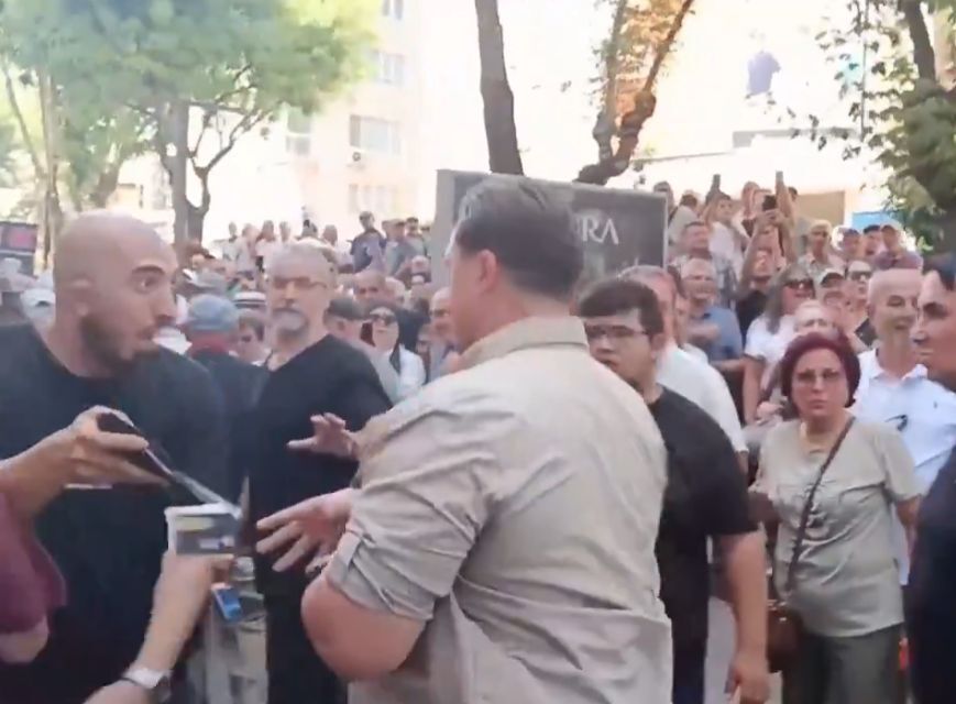 Albayrak’tan Basın Emekçilerine Destek, Chp’ye Sert Eleştiri (2)