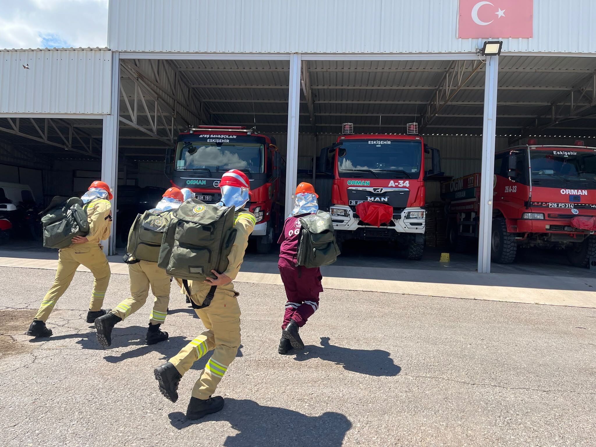 Ateş Savaşçıları Orman Yangınlarına Müdahale İçin 724 Teyakkuzda (3)
