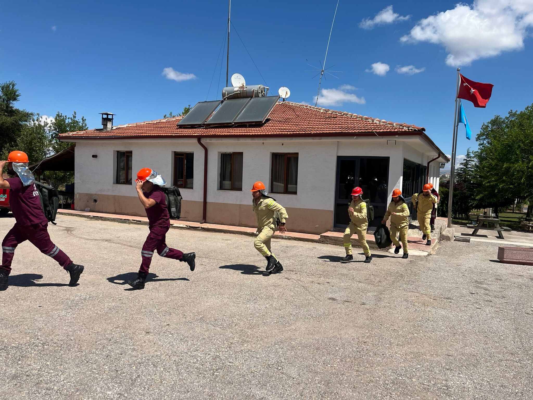 Ateş Savaşçıları Orman Yangınlarına Müdahale İçin 724 Teyakkuzda (7)