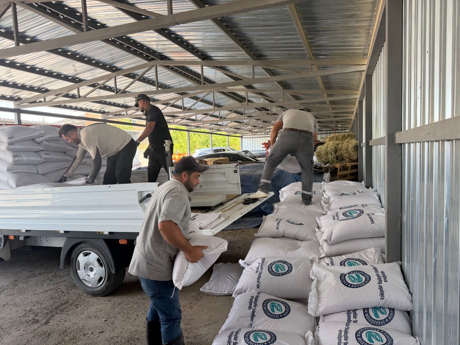 Büyükşehir’in Tarım Arazilerinde 77 Ton Arpa Hasadı (5)