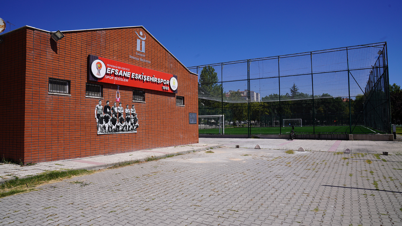 Efsane Eskişehirspor Tesisleri Belediyeye Devredildi (1)