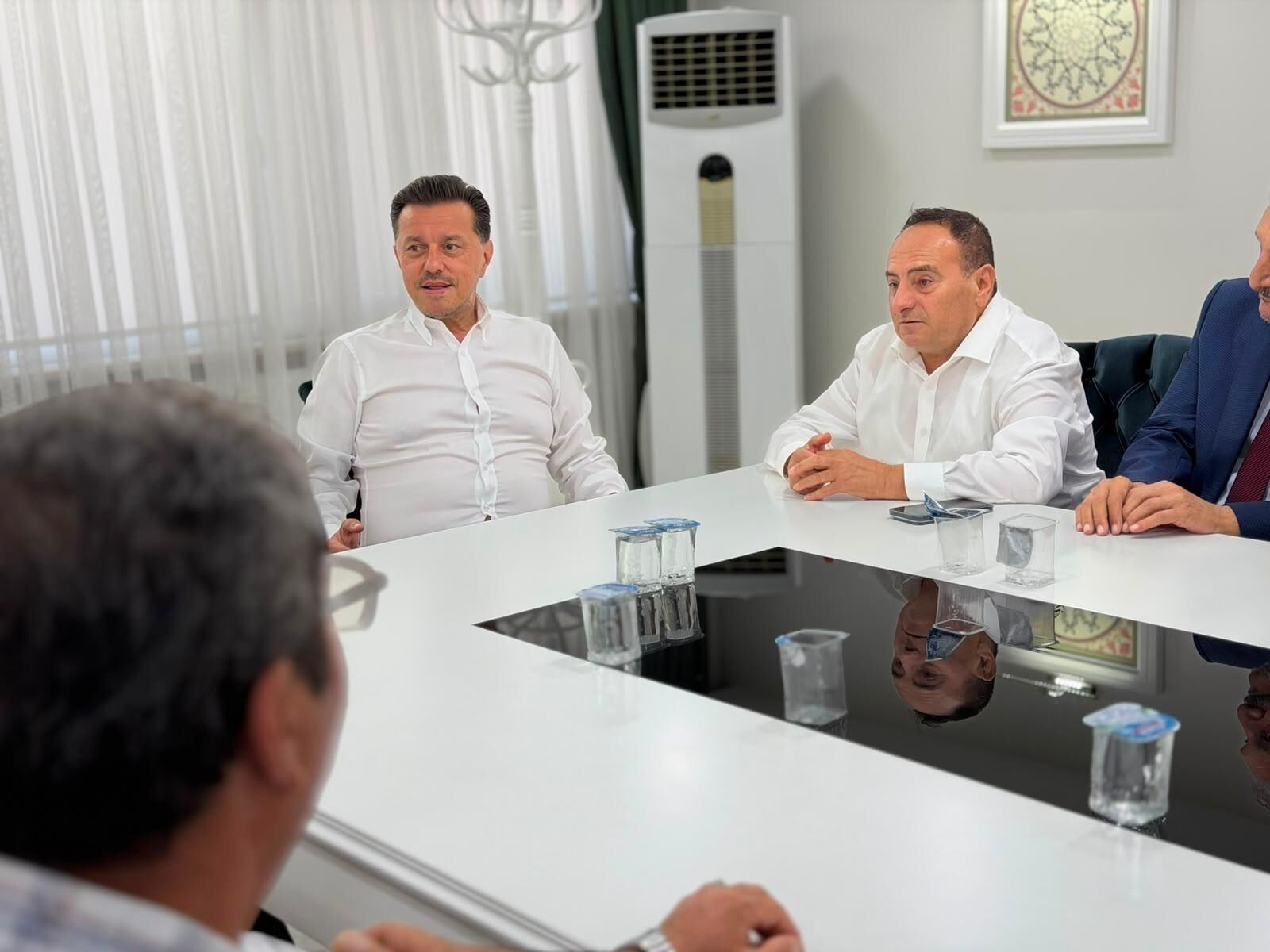 Emirdağlılar Federasyonu'ndan Milletvekili Hatipoğlu'na Ziyaret (1)