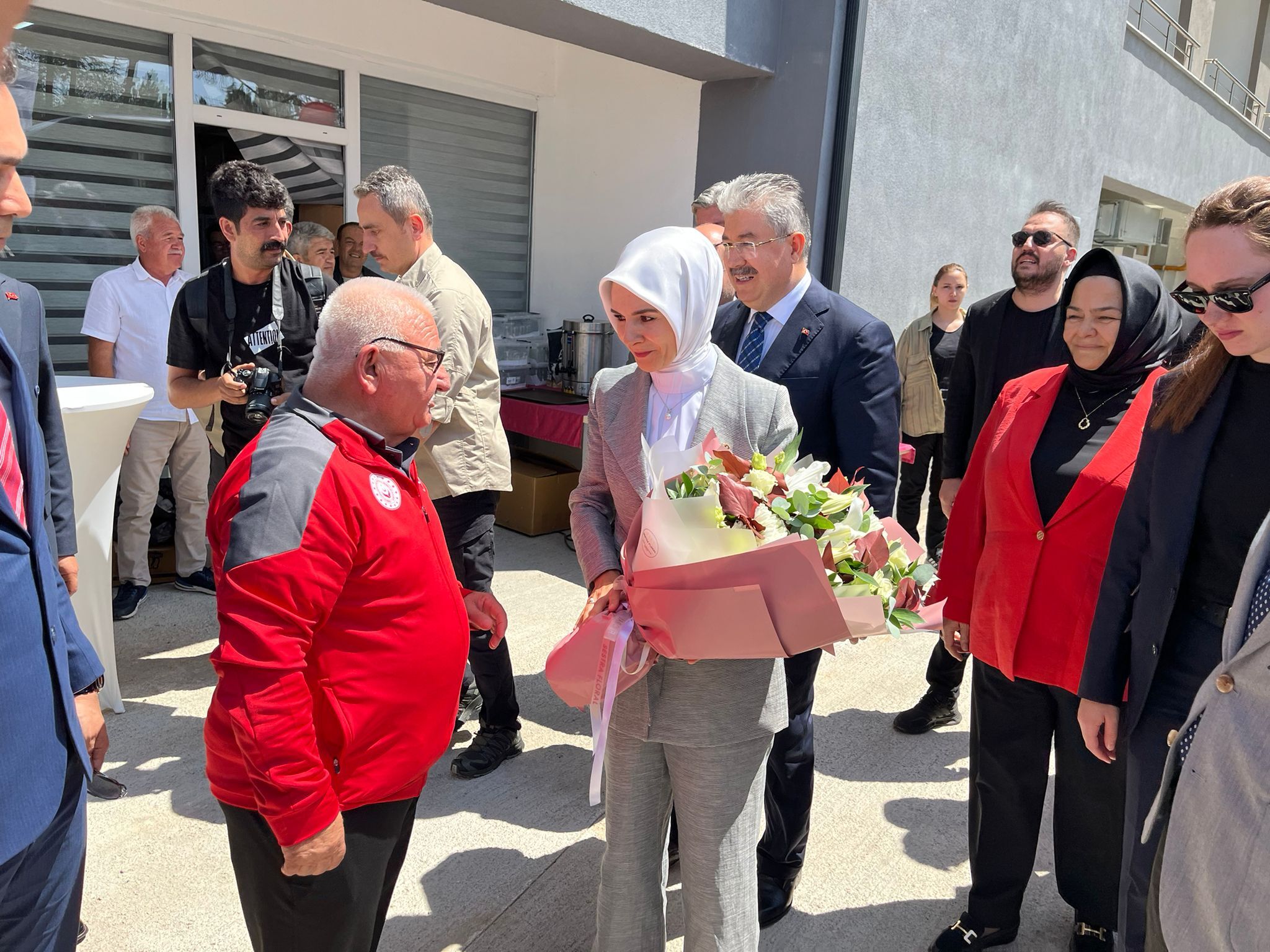 Eskişehir’de Aktif Yaşam Merkezi Bakan Göktaş’ın Katılımıyla Açıldı (5)