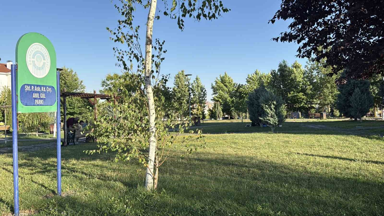 Eskişehir’de Bıçaklı Kavgayı İzinli Polis Önledi (2)