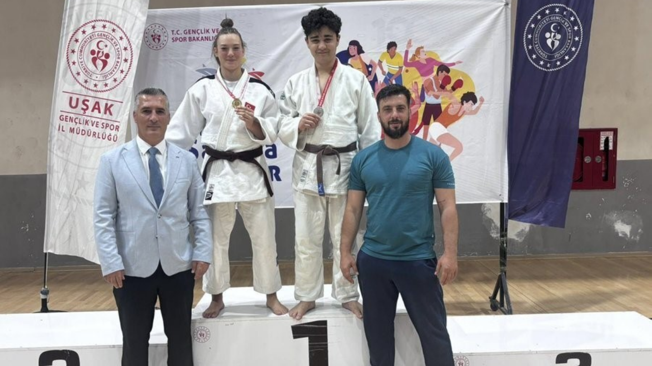 Eskişehirli Judocular Analig'de Yarı Finale Yükseldi (1)
