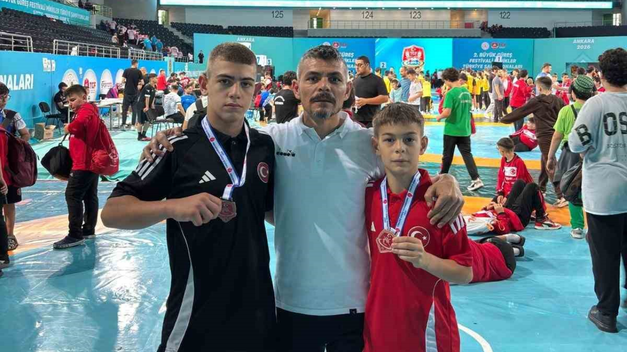 Eskişehirli Sporcular Türkiye Şampiyonası'ndan Madalyayla Döndü (1)