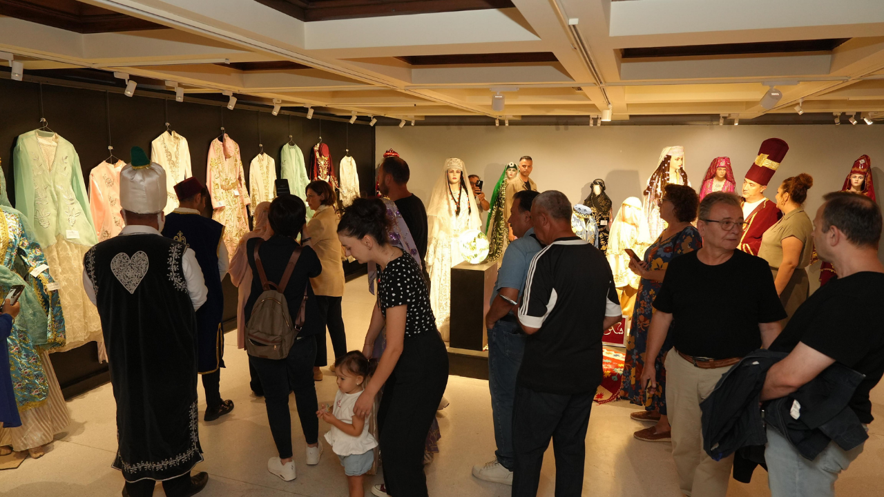 Geçmişin Zarafeti Sergisi Eskişehir'de Açıldı (2)