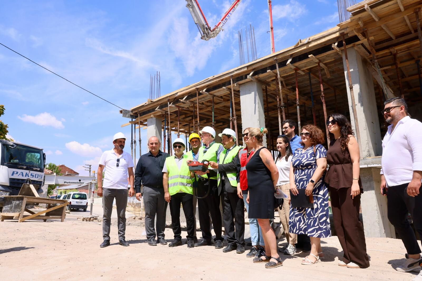 Karapınar Gecekondu Önleme Bölgesi 2. Etap Dönüşümünde Yeni İnşaat Başladı (5)