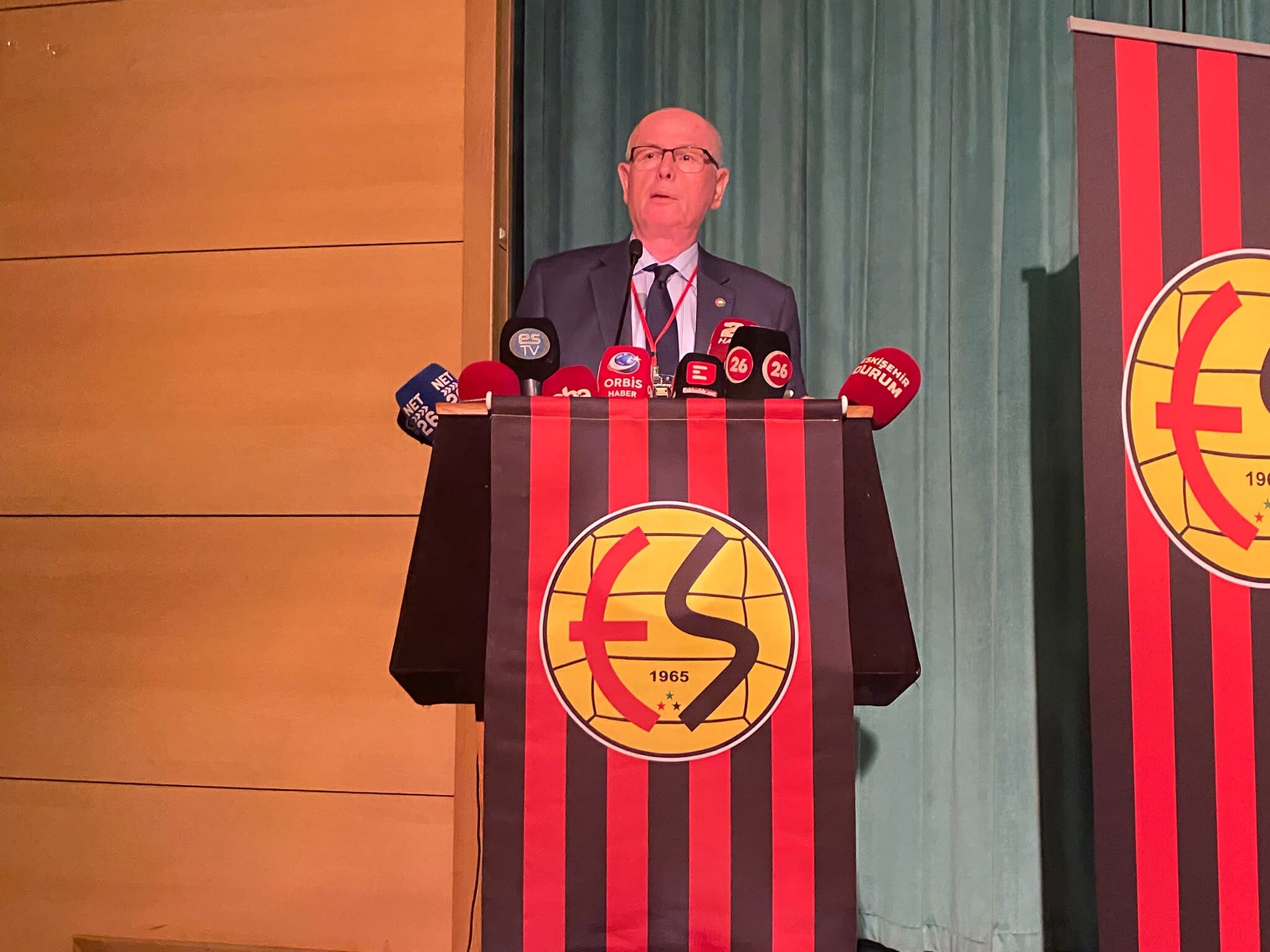 Kazım Kurt Eskişehirspor Siyaset Üstüdür, Herkes Sahip Çıkmalı