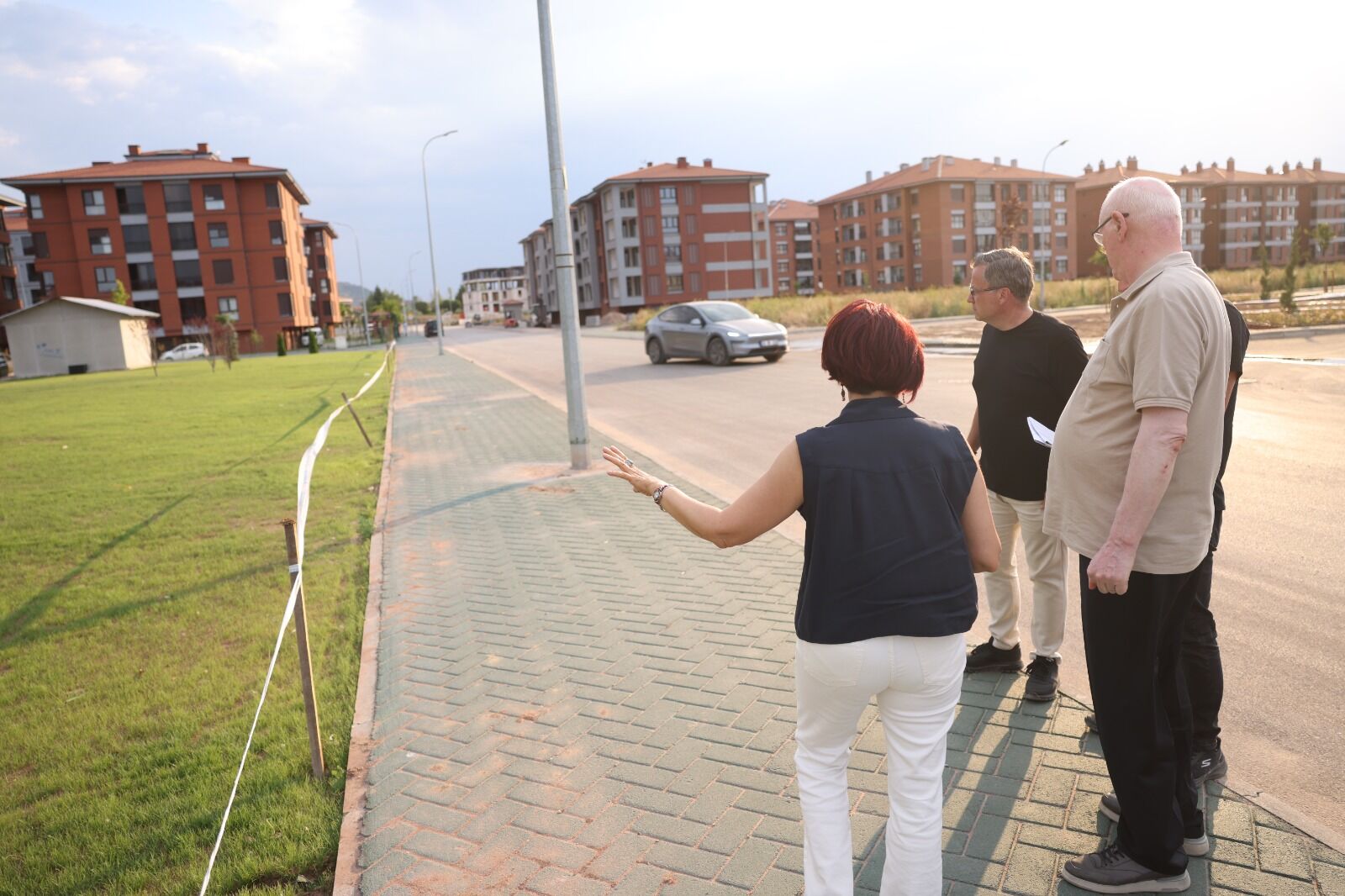 Kazım Kurt Kızılyer'deki Park Ve Peyzaj Çalışmalarını Inceledi (2)