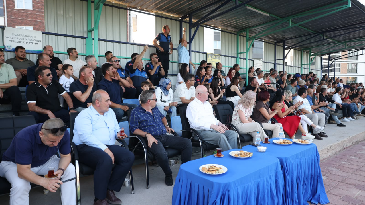 Odunpazarı Belediyesi Futbol Turnuvası’nda Şampiyon Belli Oldu (2)
