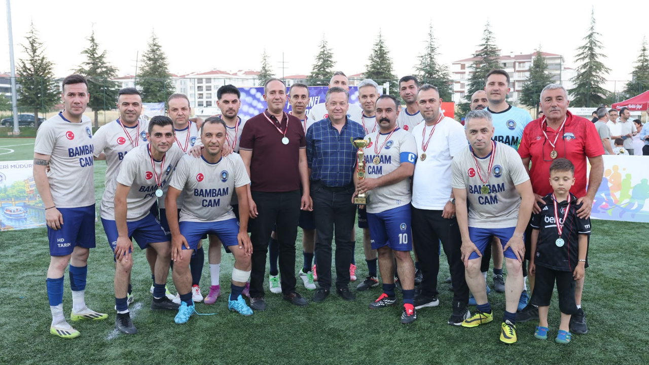 Odunpazarı Belediyesi Futbol Turnuvası’nda Şampiyon Belli Oldu