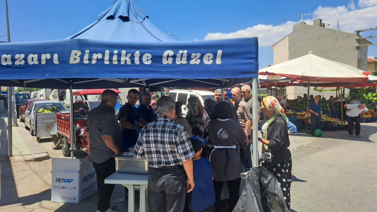 Odunpazarı Belediyesi Vatandaşlara Aşure İkram Etti (2)
