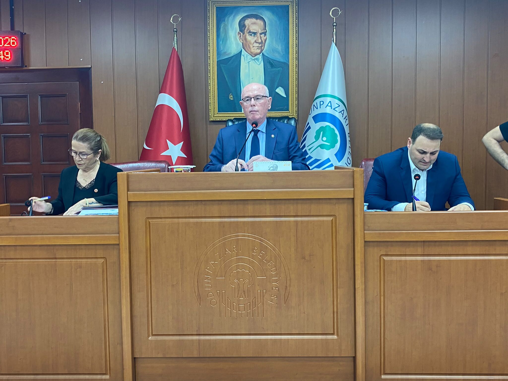 Odunpazarı'nda 2027 Yılı Yatırım Programı Tartışma Yarattı (2)