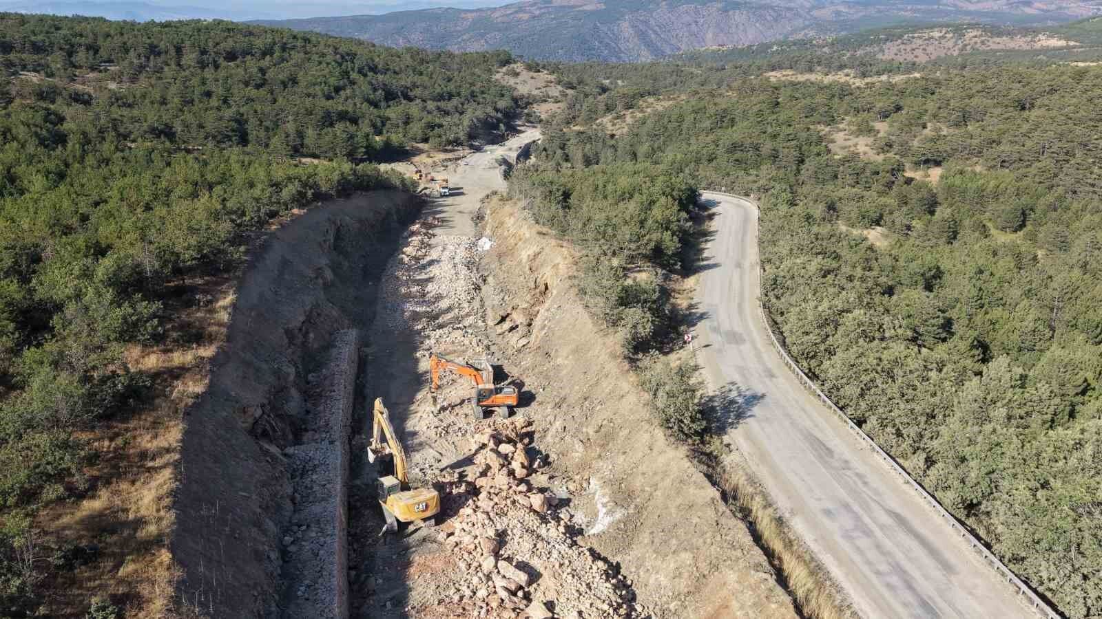 Sarıcakaya Yolunda Çöken İstinat Duvarı Yeniden Yapıldı (2)