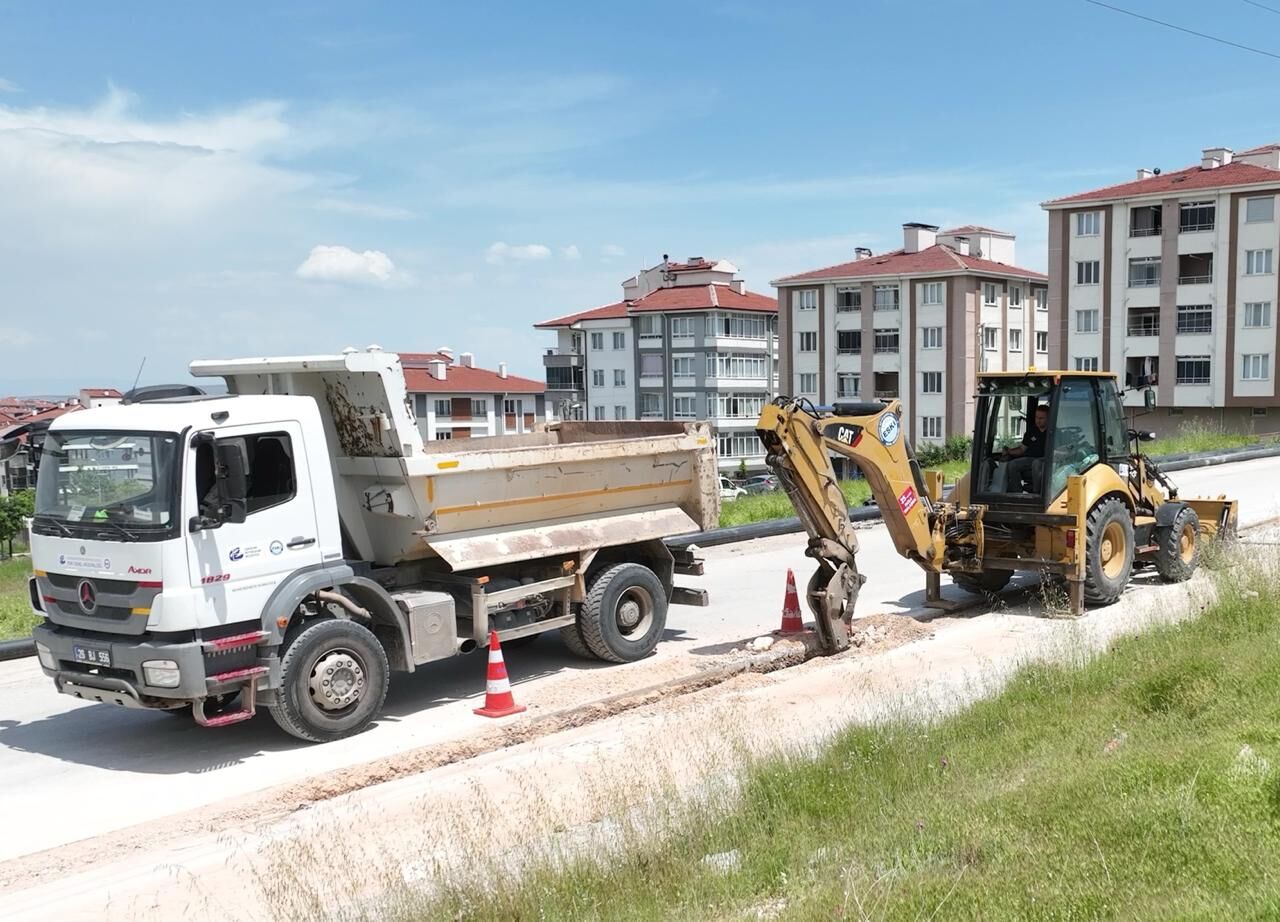 71 Evler Mahallesi'nde Yeni Su Hattı Tamamlandı (3)