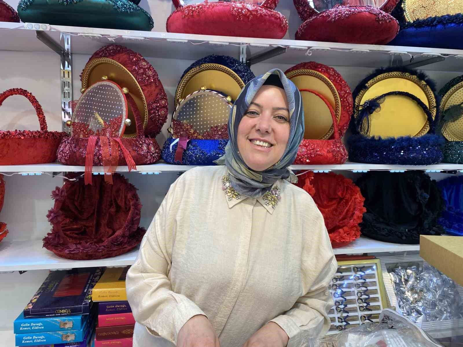 Düğün Sezonuyla Kına Alışverişi Hız Kazandı (1)