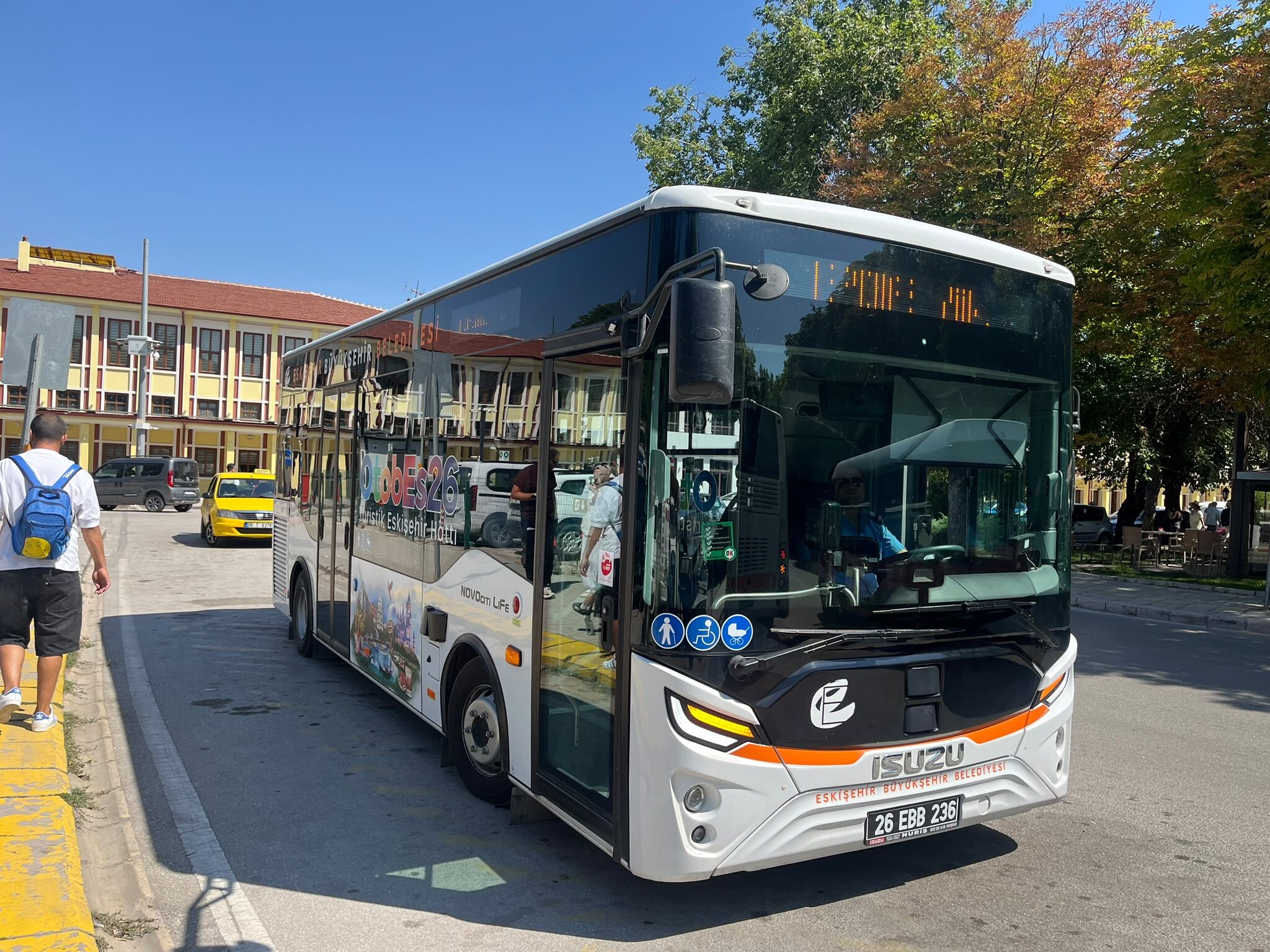 Eskişehir'in Turistik Hattı Otobes26 Seferlerine Başladı (3)