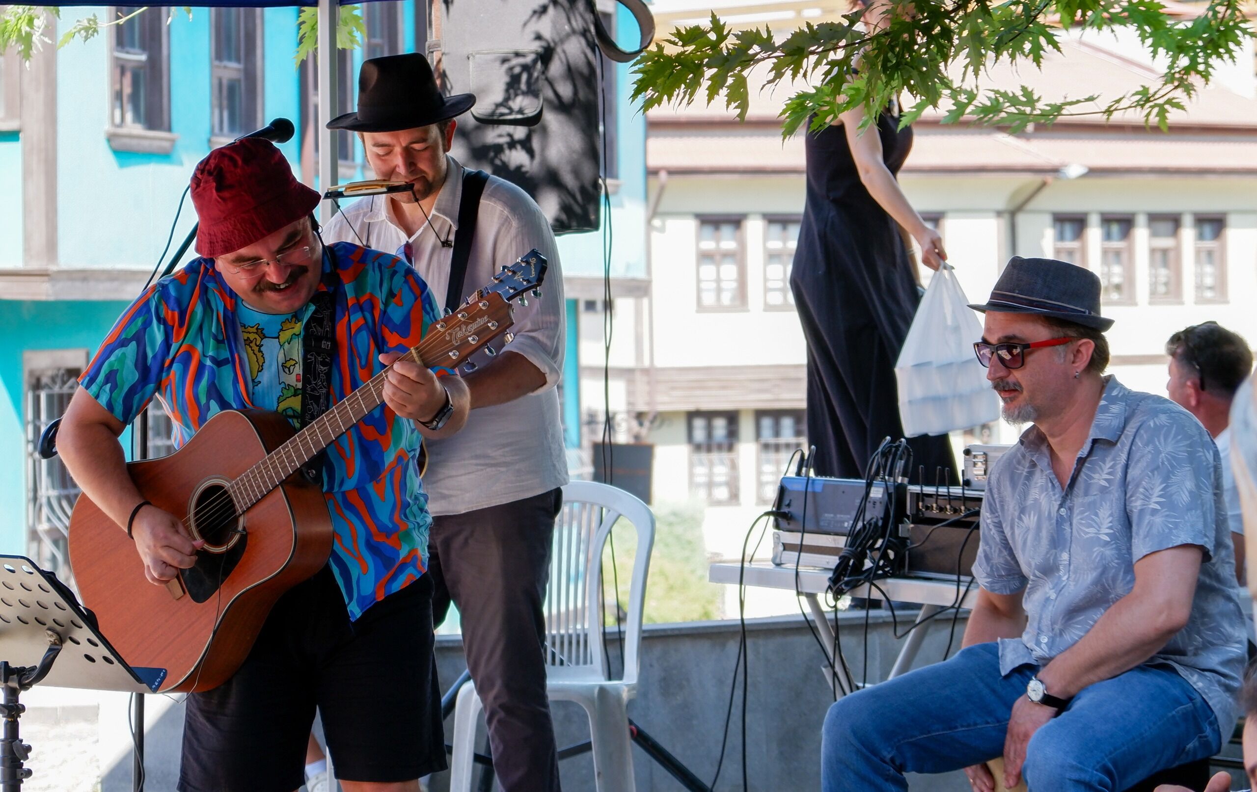 Hayal Orkestrasi Sanat Sokaği'nda Çocuklarla Buluştu (5)
