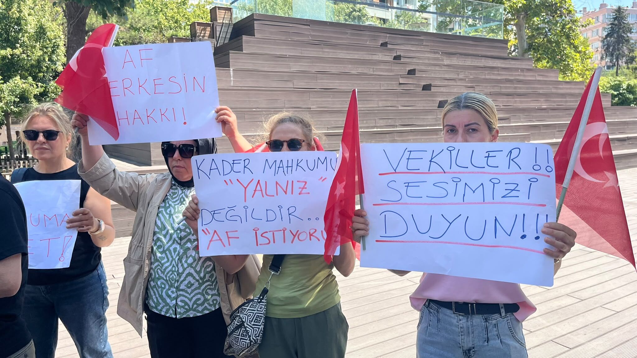 Mahkum Aileleri (2)