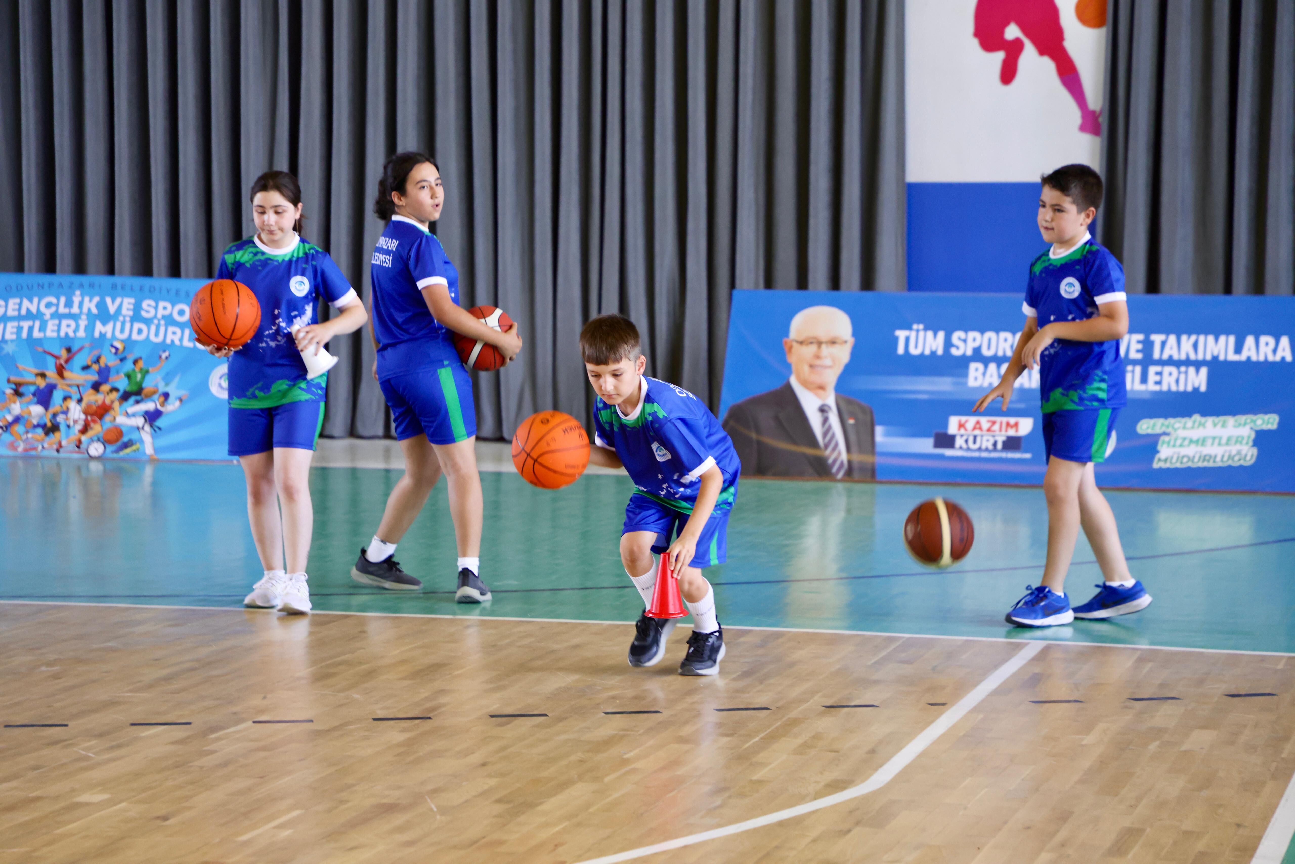 Odunpazarı Belediyesi’nden Çocuklara Basketbol Dolu Yaz (1)