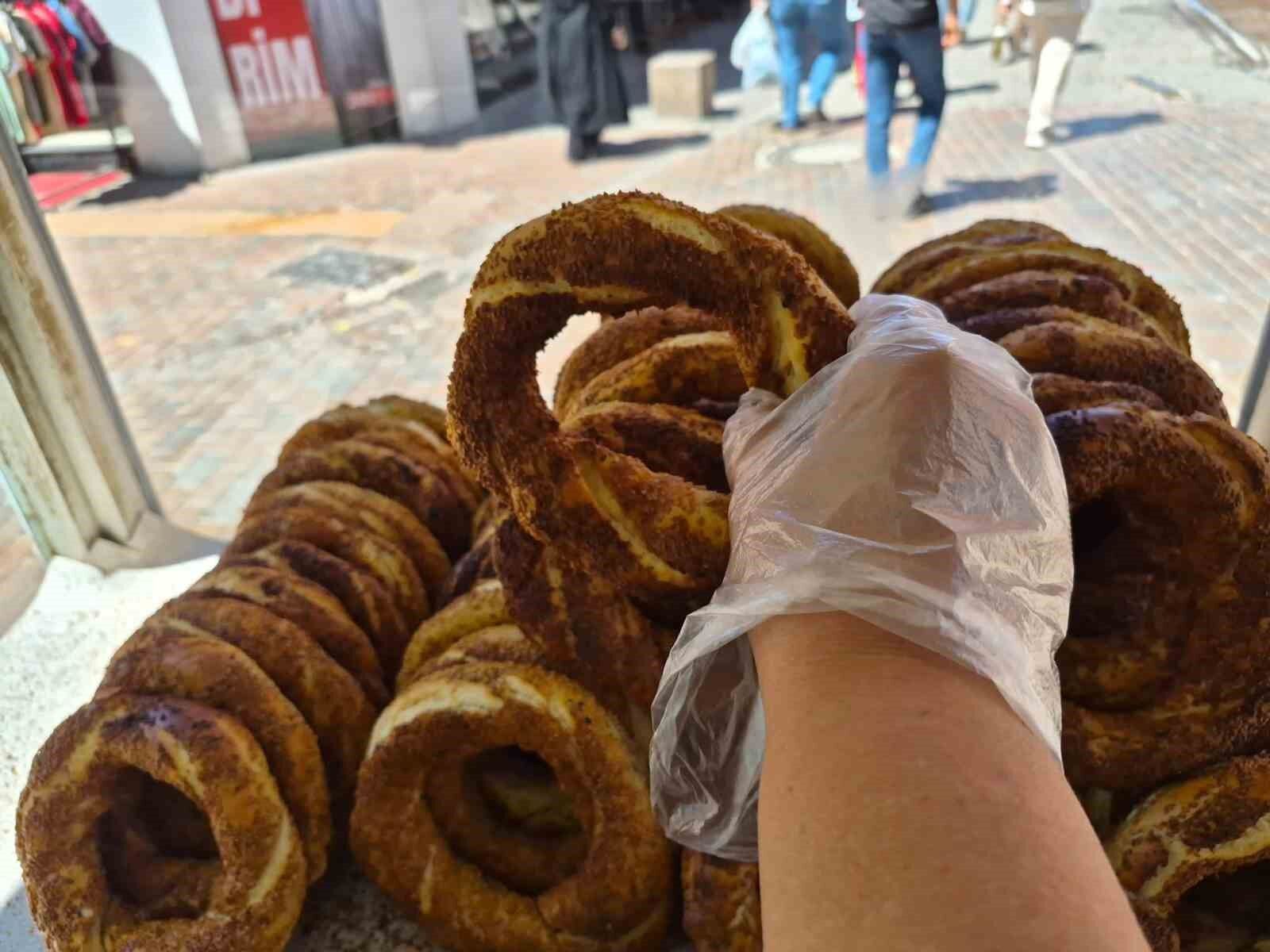 Yılların Simitçisinden Esnaflık Üzerine Dikkat Çeken Sözler (2)