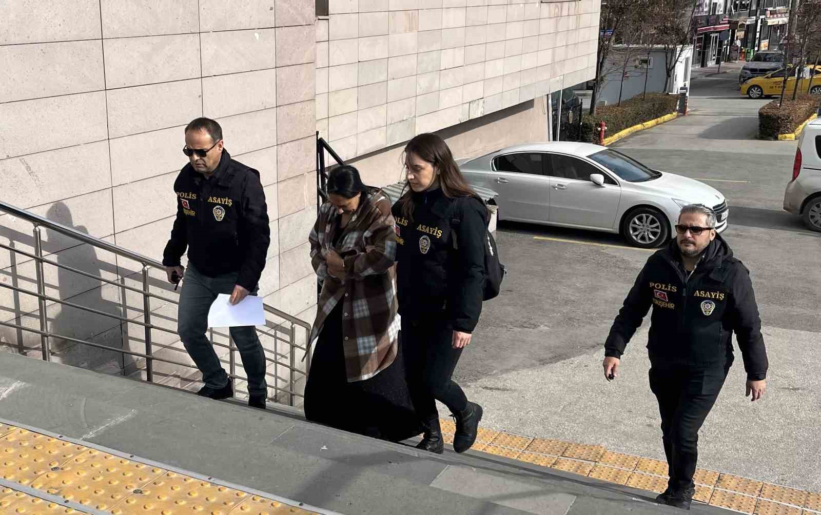 eskisehirde-15-ayri-hirsizlik-sucundan-291-yil-7-ay-hapis-cezasi-bulunan-kadin-yakalandi