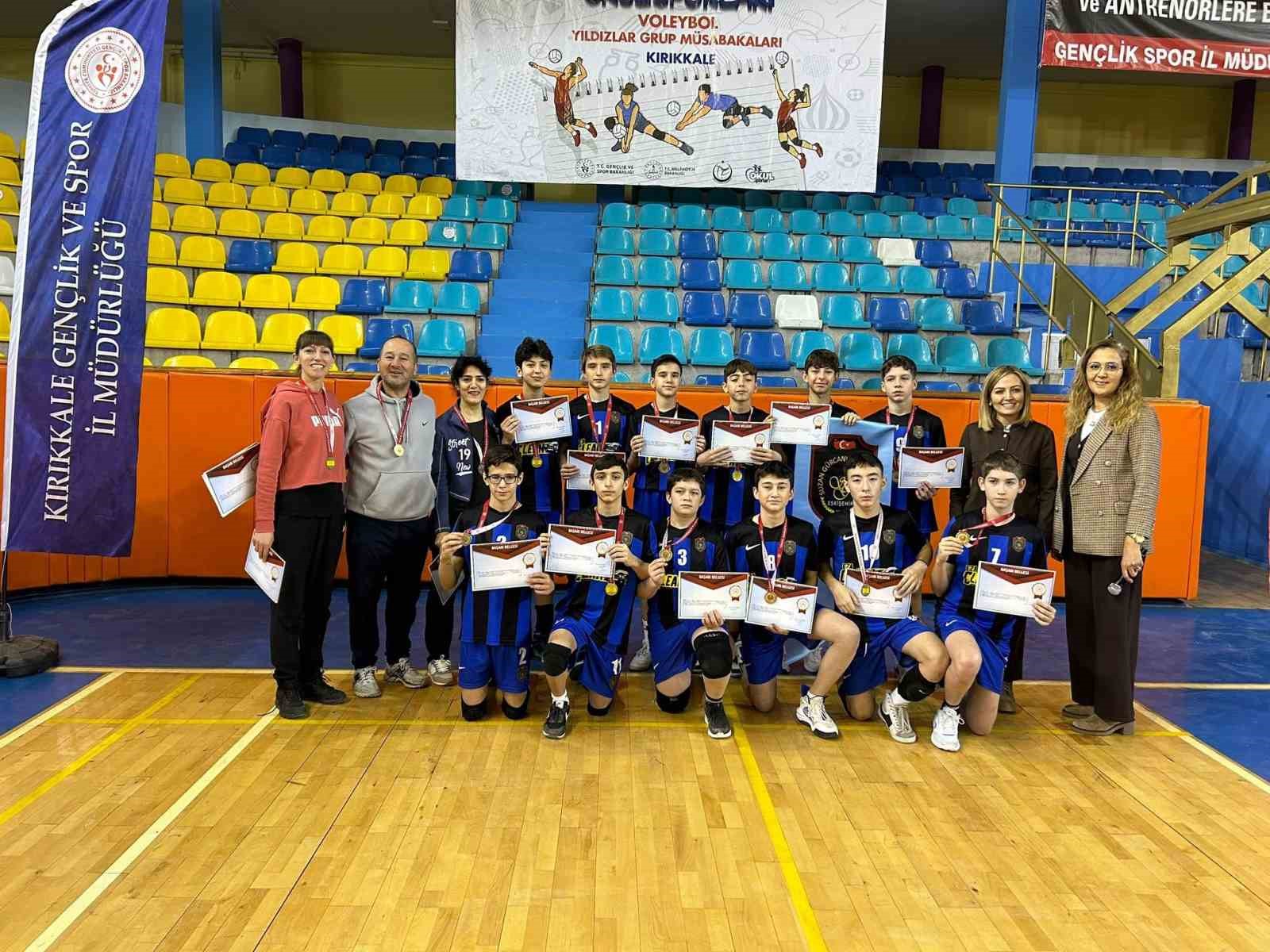 eskisehirli-ogrenciler-turkiye-yari-finallerine-katilma-hakki-kazandi