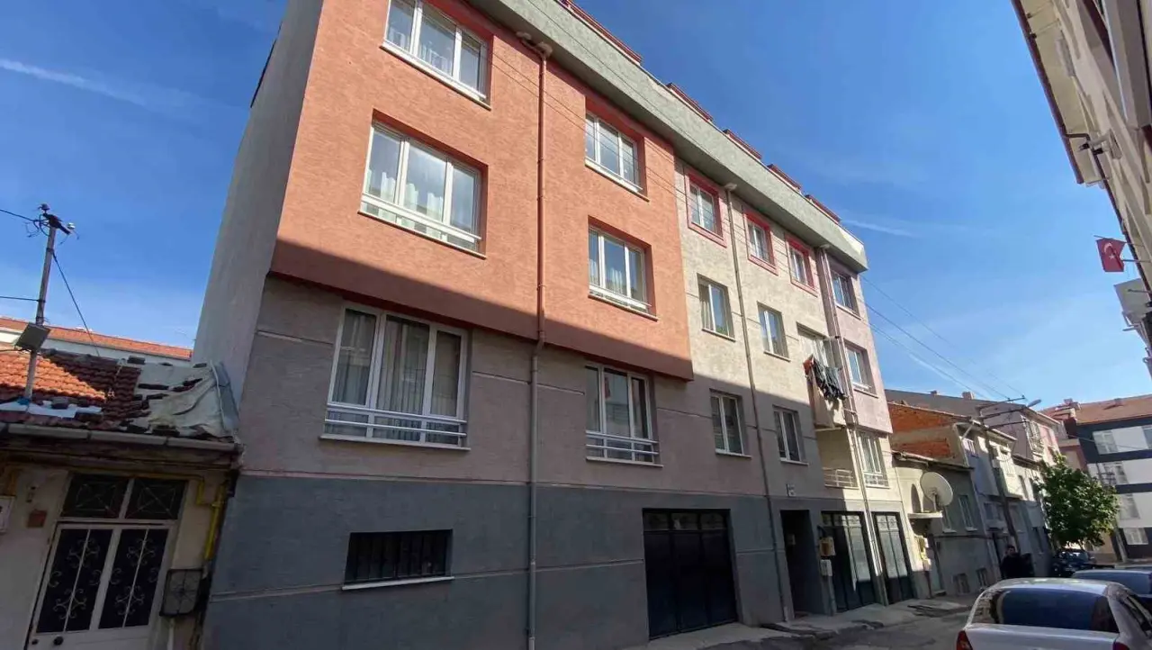 cocugunu-markette-doven-sahsin-evini-yetkililer-ziyaret-etti