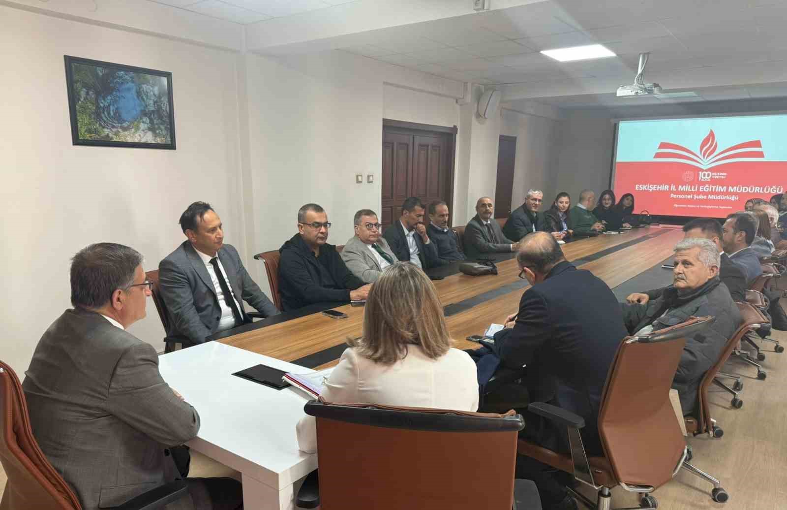 eskisehir-il-milli-egitim-mudurlugunde-atama-ve-yer-degistirme-toplantisi-gerceklestirildi