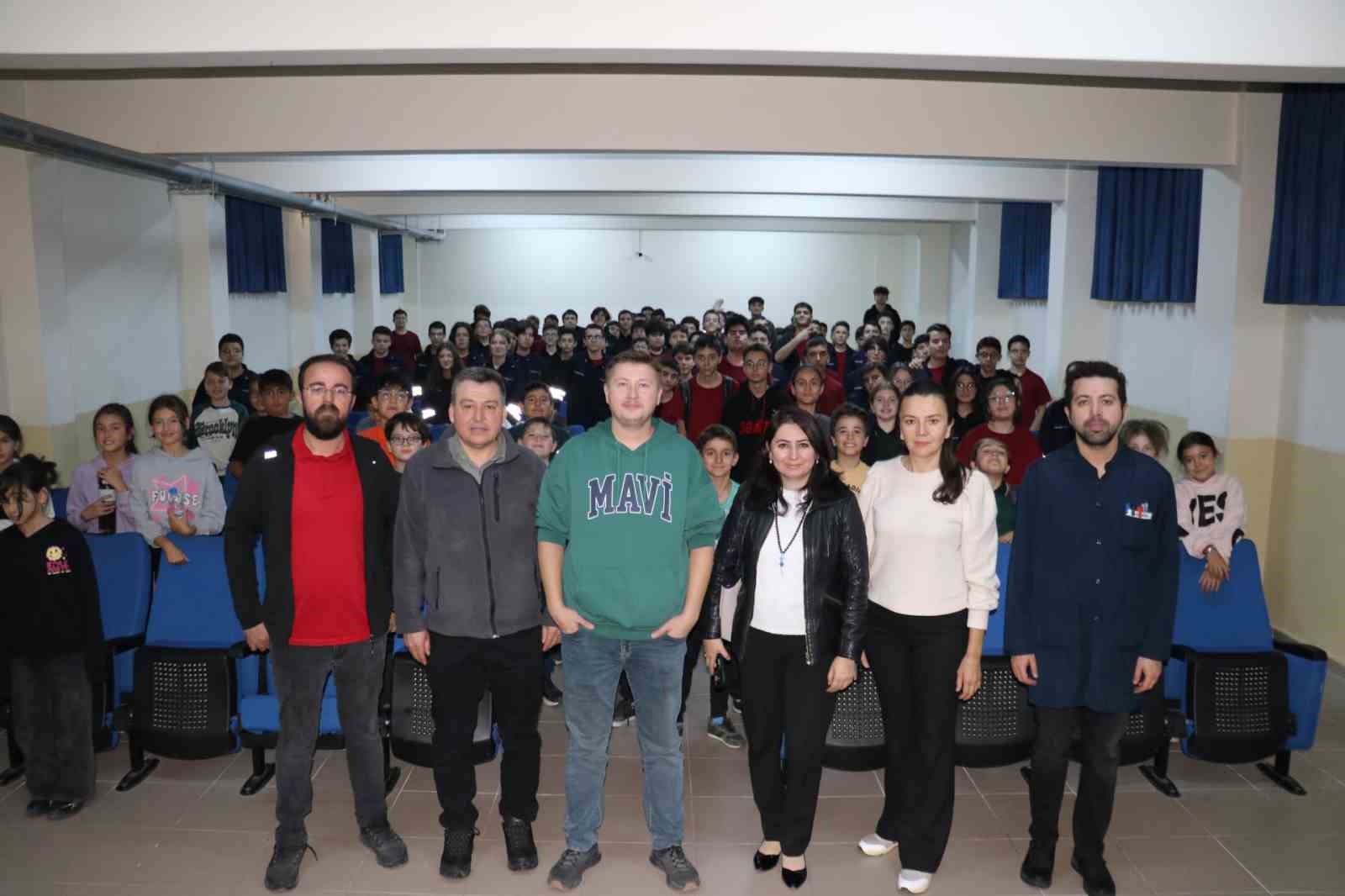 havaciligin-kanatlarindan-uzayin-sonsuzluguna