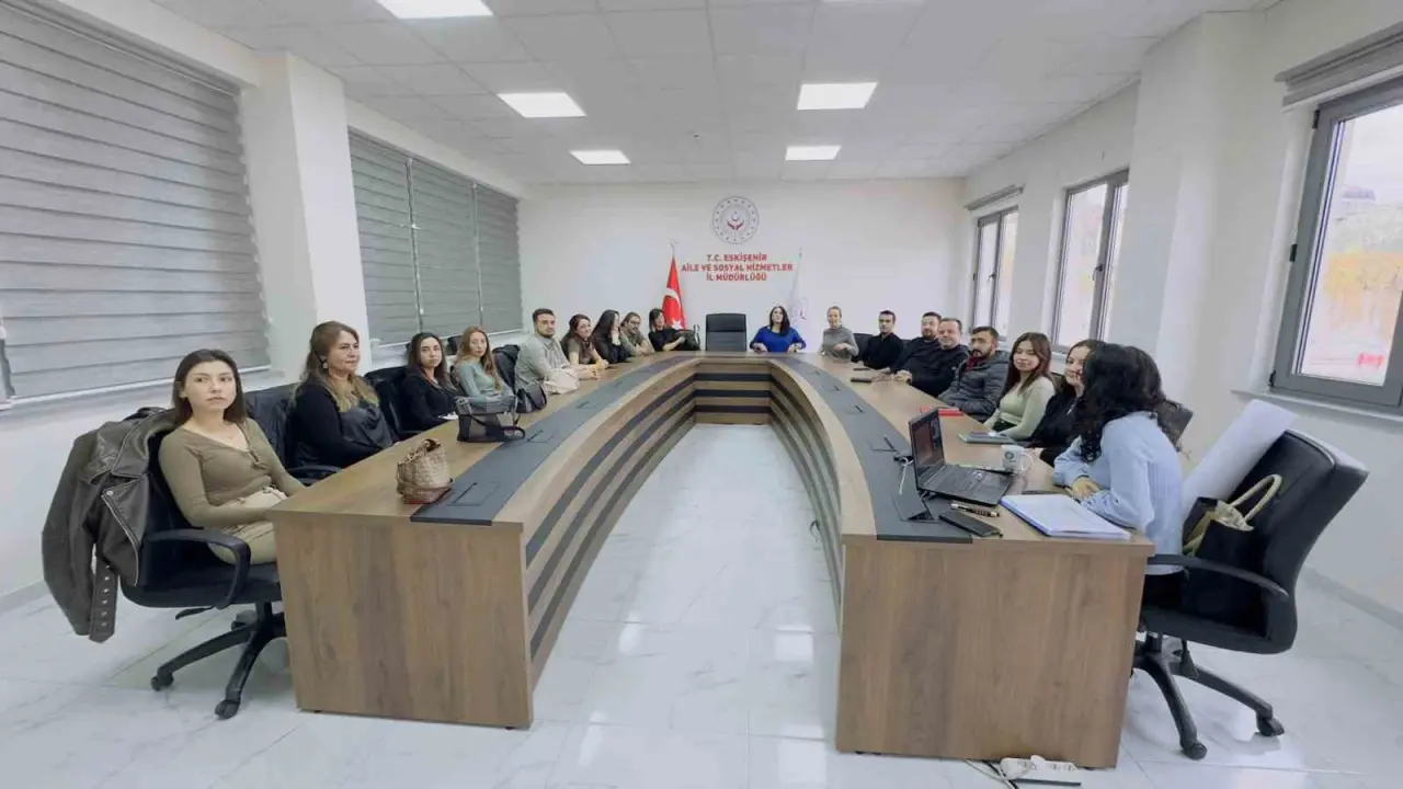 afet-ve-acil-durumlarda-psikososyal-destek-farkindalik-egitimi-yapildi