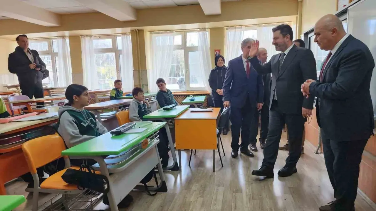 temel-egitim-genel-muduru-savascinin-kutahya-temaslari