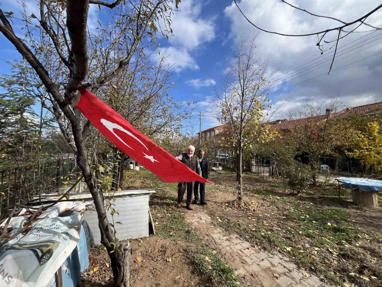 coplugu-15-temmuz-sehitleri-fidanligina-cevirdi