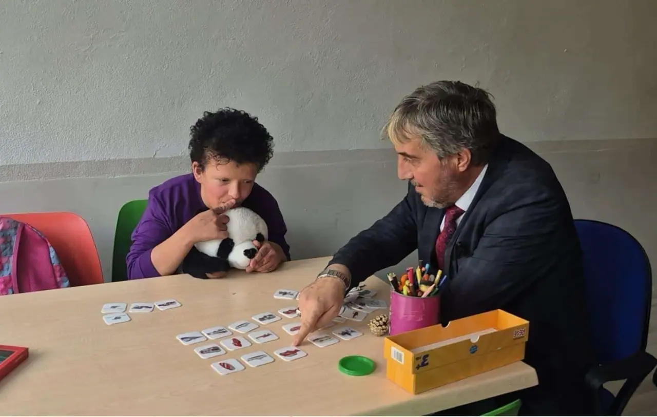 mudur-mustafa-yilmaz-ozel-ogrenciler-gunahsiz-ve-masum-cocuklardir