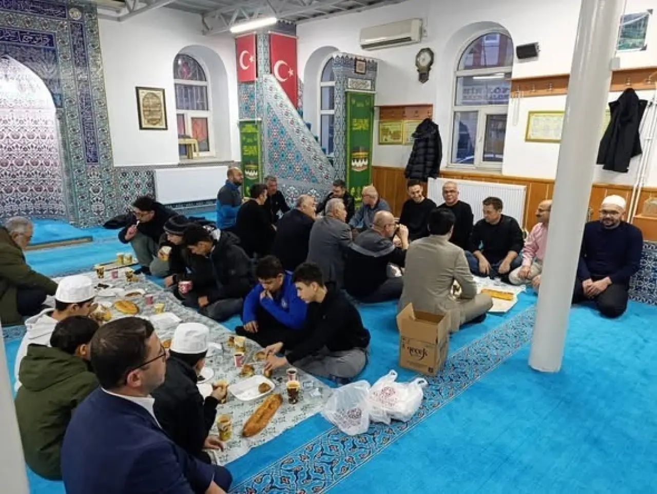 emirdag-muftulugunden-ogretmenler-icin-sabah-programi