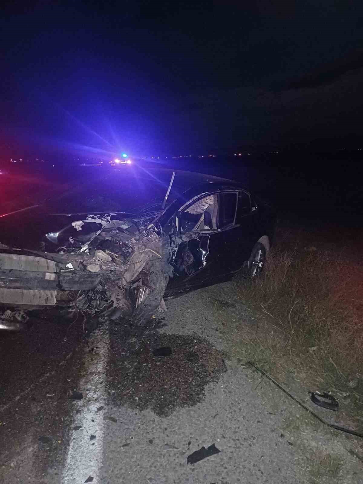 afyonkarahisarda-trafik-kazasi-1-olu-8-yarali