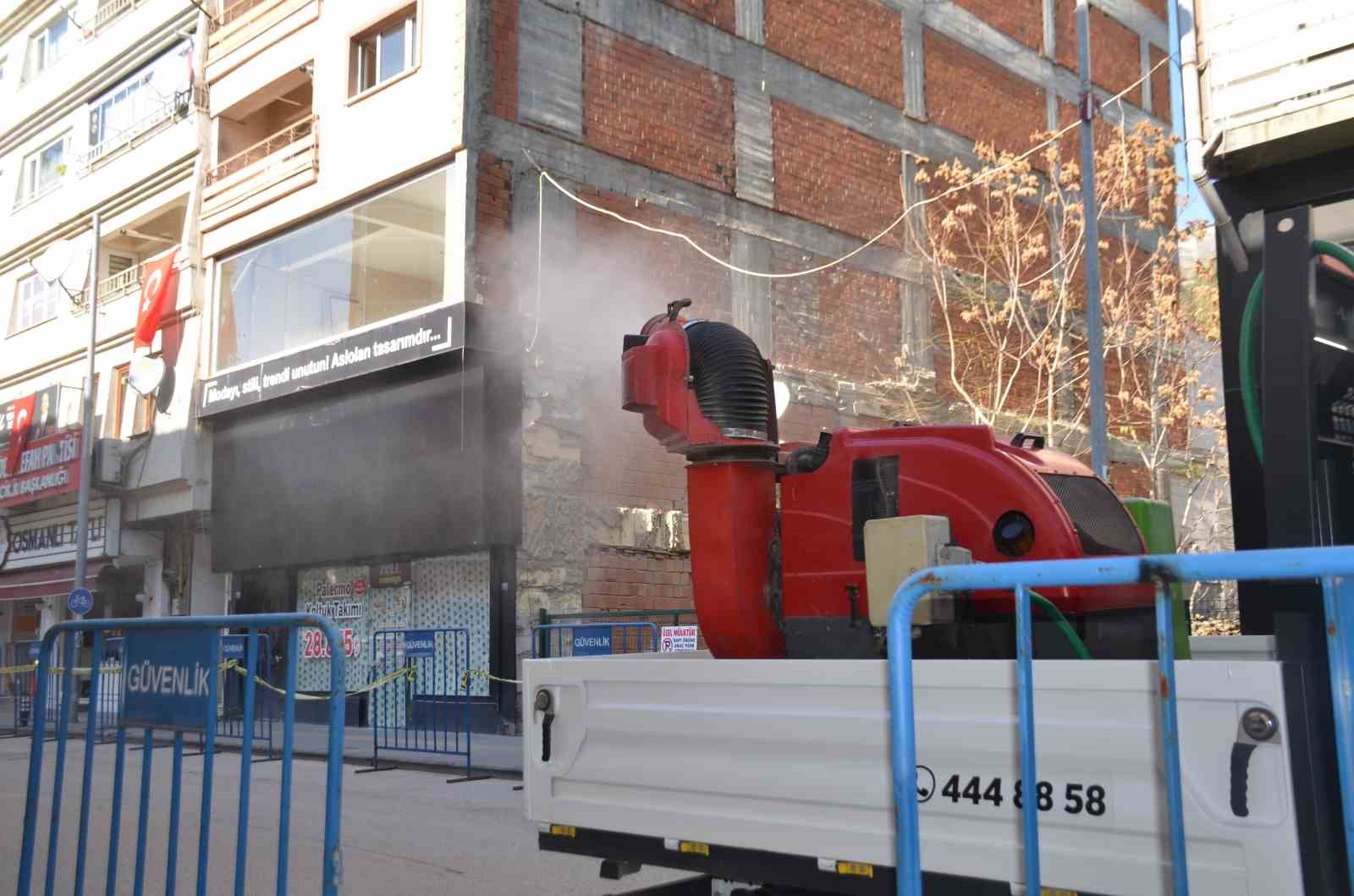 bilecikte-her-yer-sehit-icin-gul-suyu-kokuyor