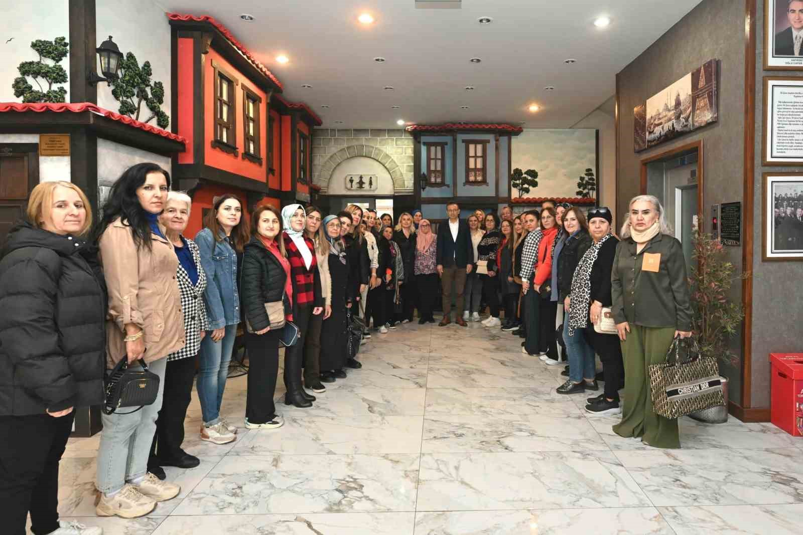 edirneden-gelen-sehit-ve-gazi-aileleri-eskisehirde-agirlandi