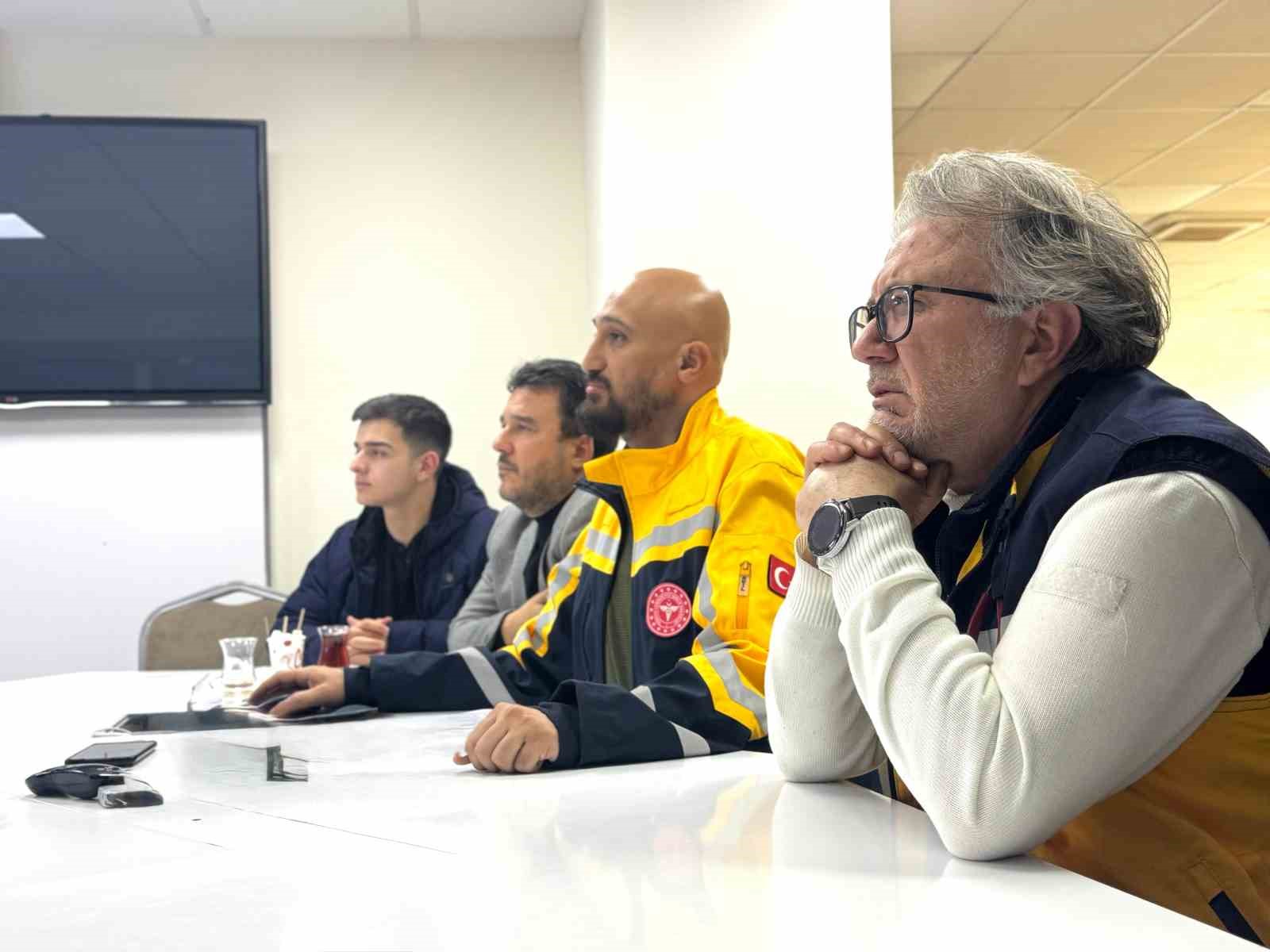 eskisehir-il-ambulans-servisi-bashekimliginde-yangin-tatbikati