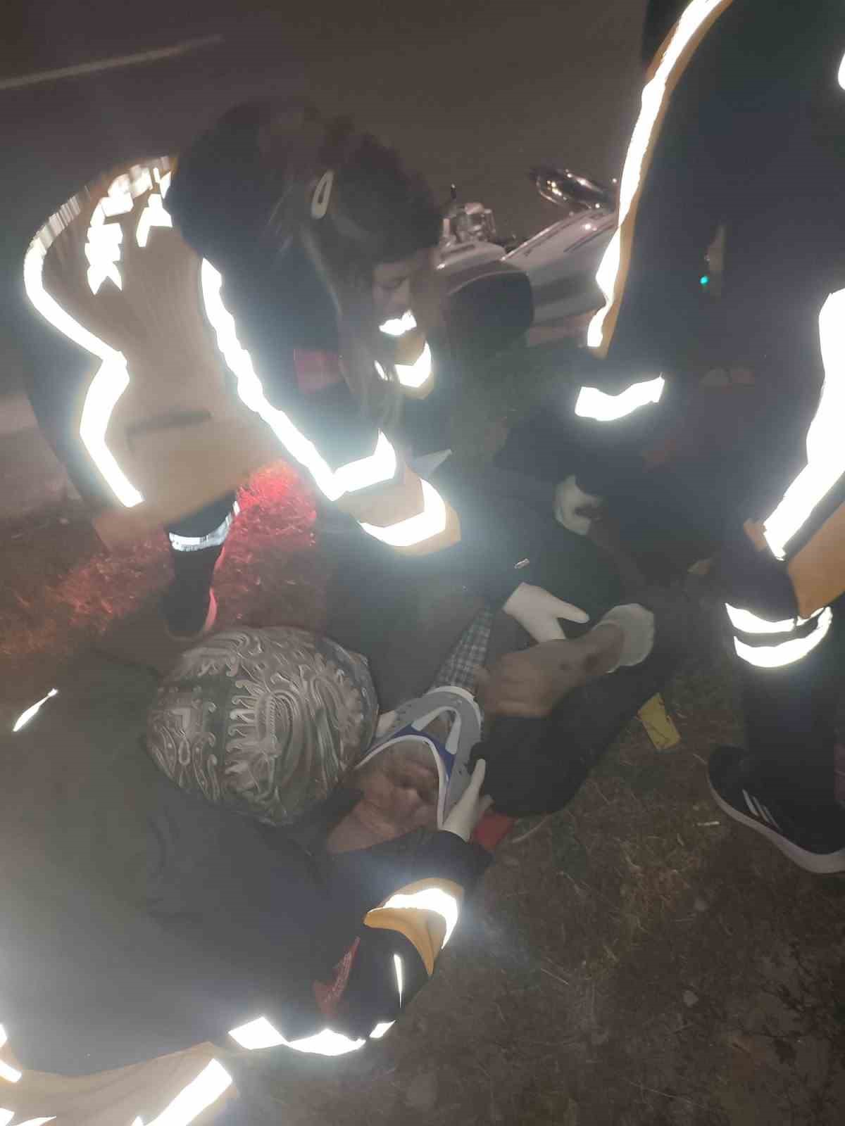 kaldirima-carpip-devrilen-motosiklette-2-kisi-yaralandi